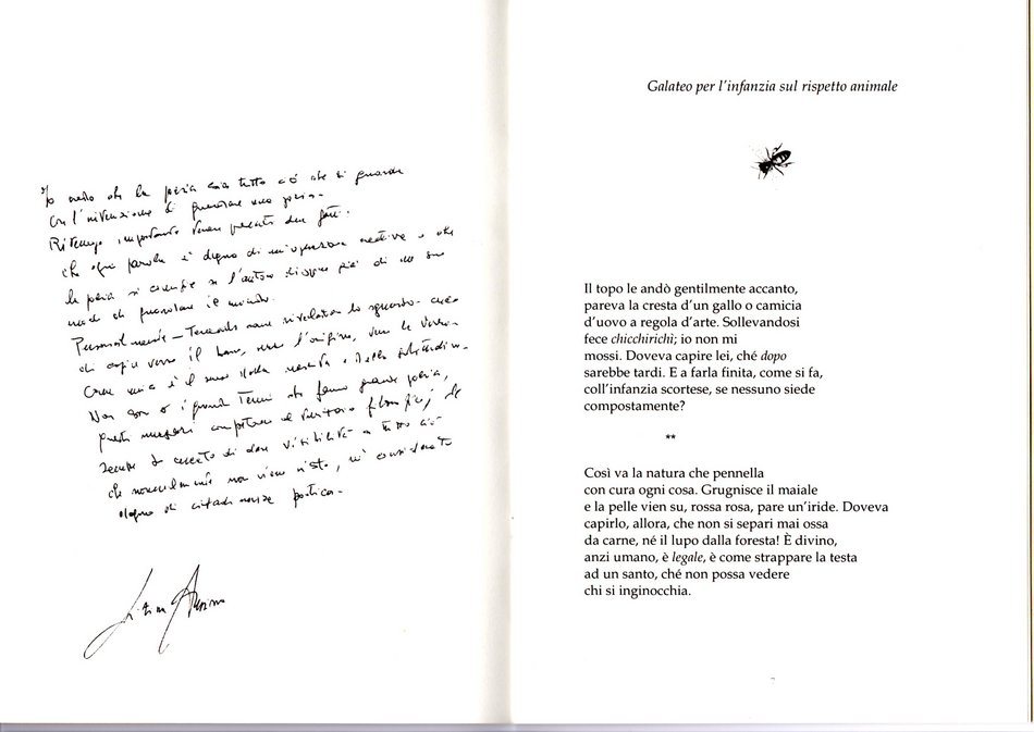 Doppia pagina: a sinistra una dichiarazione di poetica scritta a mano e firmata da Cristina Annino, a destra la poesia a stampa Galateo per l'infanzia sul rispetto animale.