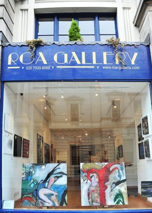 Materiale della mostra Royal Opera Arcade Gallery